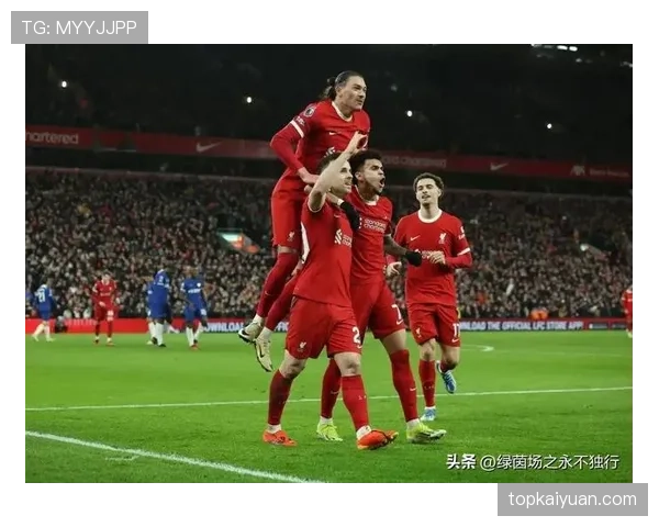 努涅斯与伊萨克的终结方式差异如何塑造他们在各自战术体系中的角色？